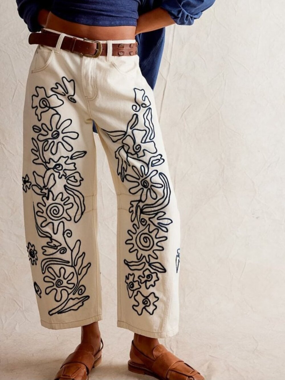 Free People Good Luck Barrel Soutache Floral Embroidered Ivory Combo Jeans 26-28